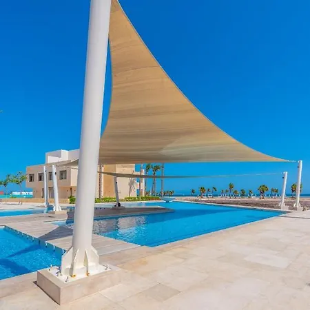High Standard 2-Bedroom In Mangroovy Residence, Pool View & Beach Хургада Экстерьер фото