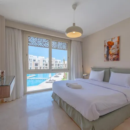 High Standard 2-Bedroom In Mangroovy Residence, Pool View & Beach Хургада Экстерьер фото